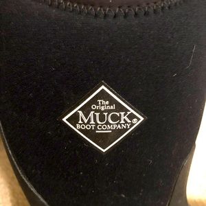 Kids size 4 Black Muck boots